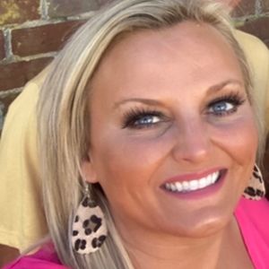 Meet your Posher, Angi